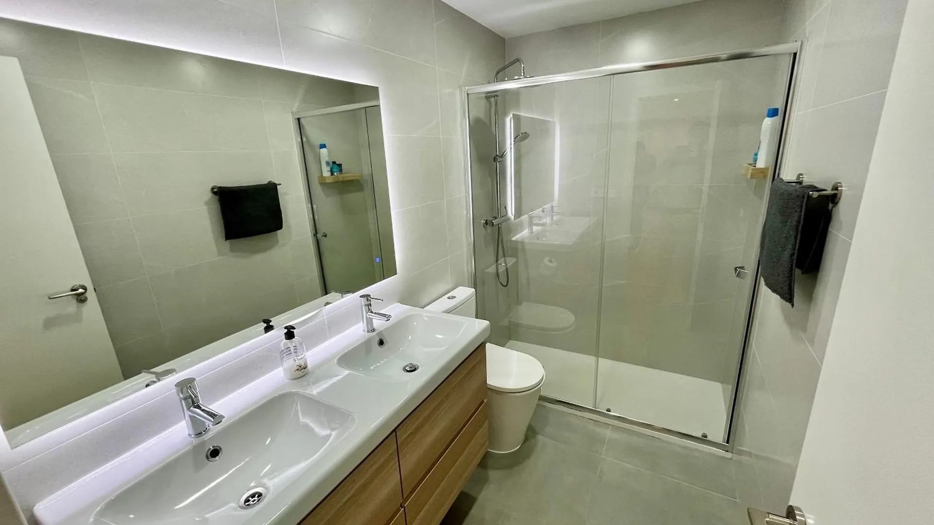 Apartamento Maria Zambrano Malaga 0*,